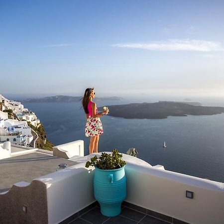 Remvi Suites Firostefani Buitenkant foto
