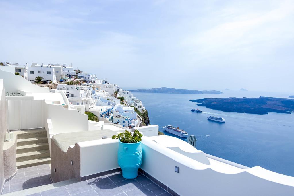 Remvi Suites Firostefani Buitenkant foto